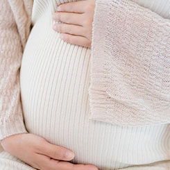 编辑/李佩雯🇨🇷🇮🇸、易向荃 制作/👅罗伟伟🧛‍♂️🧙‍♀️据《福布斯》🌟子宫切除怎么要孩子